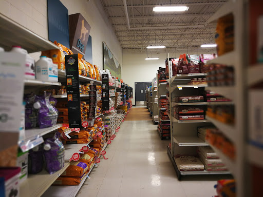 Pet Supply Store «Petco Animal Supplies», reviews and photos, 2277 Ford Pkwy, St Paul, MN 55116, USA