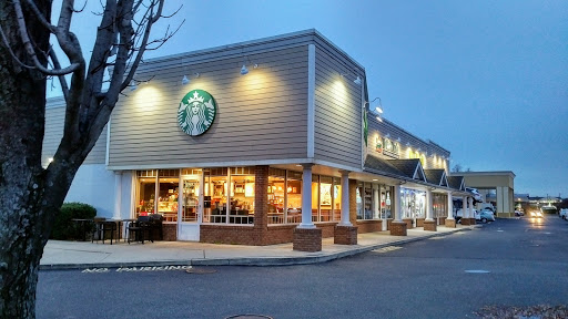 Starbucks, 2717 NY-112, Medford, NY 11763, USA, 