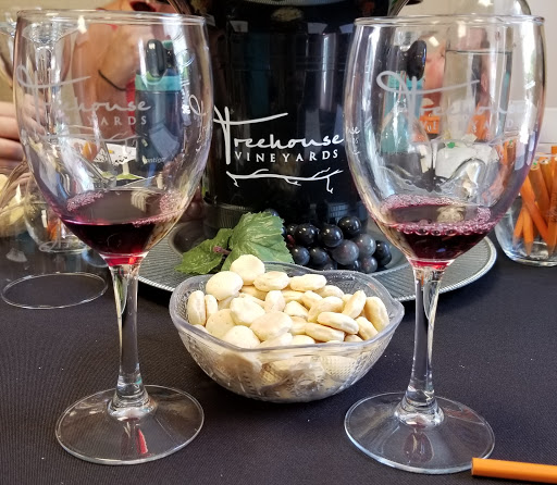 Winery «Treehouse Vineyards», reviews and photos, 301 Bay St, Monroe, NC 28112, USA