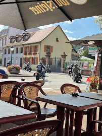 Atmosphère du Restaurant A la Ville de Strasbourg à Sainte-Marie-aux-Mines - n°9