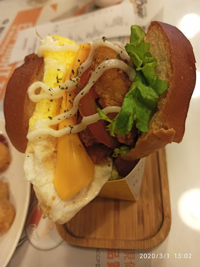 Q Burger 三重慈愛店