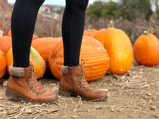 Shoe Store «Wagner Quality Shoes», reviews and photos, 4313 Butler St, Pittsburgh, PA 15201, USA