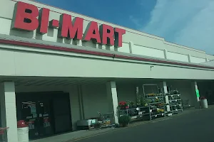 Bi-Mart Membership Discount Stores image