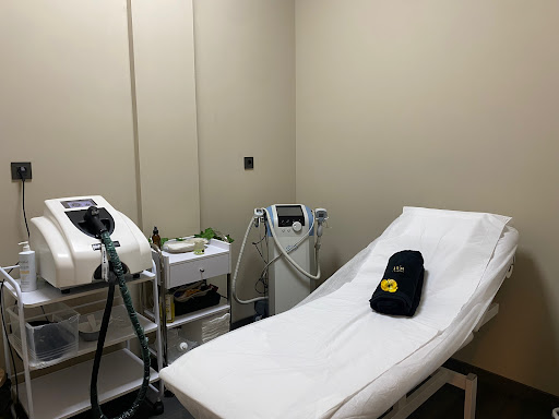 Clínica Dorsia Cirugía y Medicina Estética en Arroyomolinos, Madrid