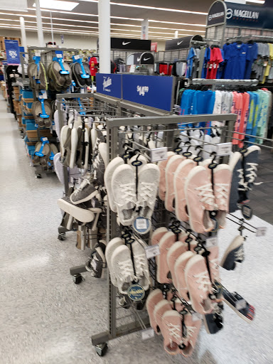 Sporting Goods Store «Academy Sports + Outdoors», reviews and photos, 1915 Mallory Ln, Franklin, TN 37067, USA