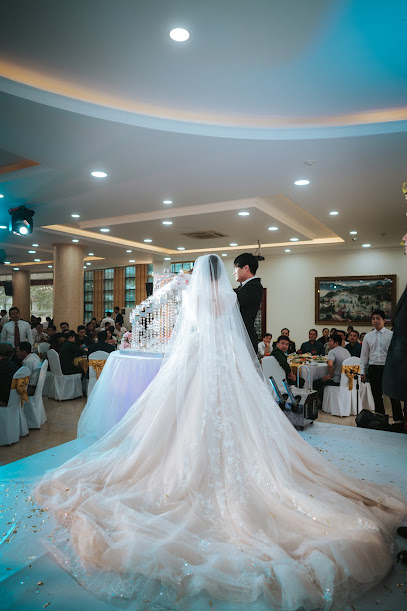 EddyMedia - Chụp ảnh phóng sự cưới và ảnh sự kiện chuyên nghiệp