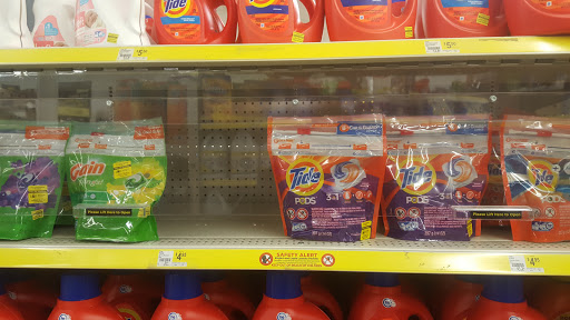 Discount Store «Dollar General», reviews and photos, 1015 W Chicago Ave, East Chicago, IN 46312, USA