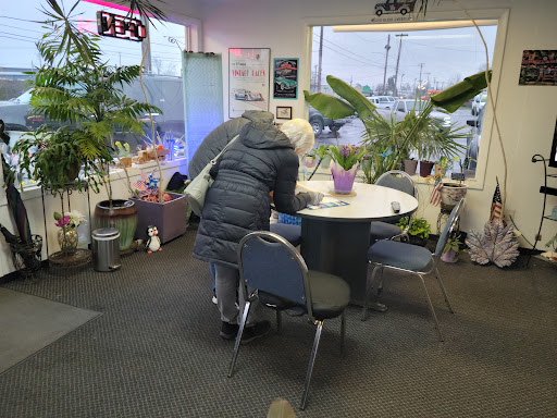 Select Cars & Trucks, 3235 Pacific Hwy, Hubbard, OR 97032, USA, 