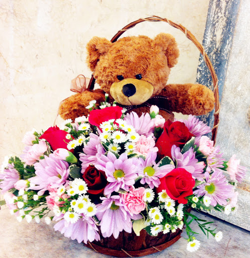 Florist «Summer Breeze Flowers & Gifts», reviews and photos, 9700 Medlock Bridge Rd #180, Johns Creek, GA 30097, USA