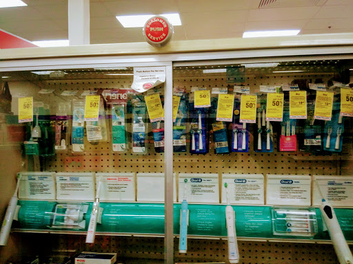 Drug Store «CVS», reviews and photos, 9640 N Milwaukee Ave, Niles, IL 60714, USA