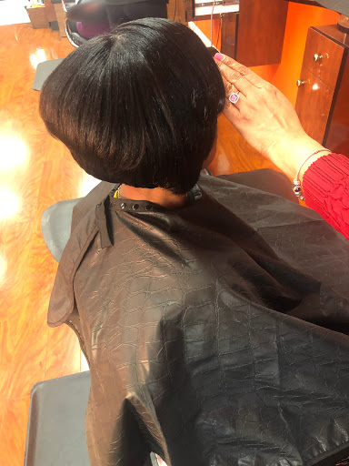 Beauty Salon «Lili dominican salon», reviews and photos, 8819 Annapolis Rd, Lanham, MD 20706, USA