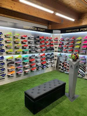 espace foot poitiers à Saint-Benoît
