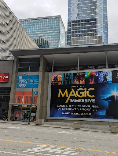 Bowling Alley «10Pin Bowling Lounge», reviews and photos, 330 N State St, Chicago, IL 60654, USA