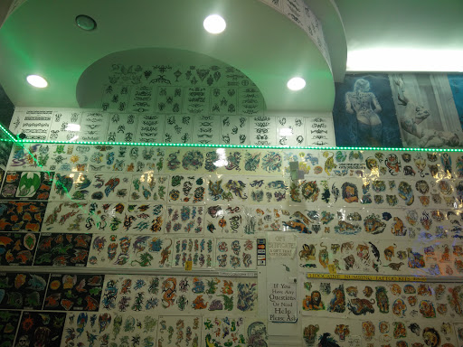 Tattoo Shop «Tonys Tattoos Body Piercing», reviews and photos, 473 Old Country Rd, Westbury, NY 11590, USA