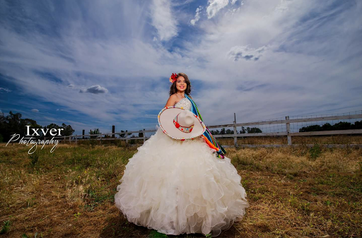 De La O Entertainment & Valses image
