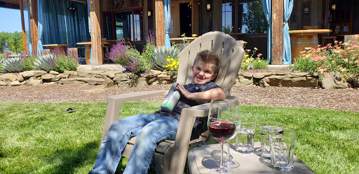 Winery «2 Hawk Vineyard & Winery», reviews and photos, 2335 N Phoenix Rd, Medford, OR 97504, USA