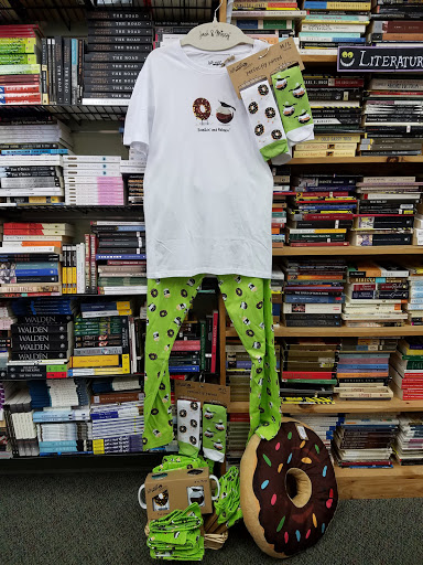 Book Store «Read It Again», reviews and photos, 3630 Peachtree Pkwy # 314, Suwanee, GA 30024, USA