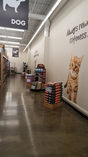 Pet Supply Store «Pet Supplies Plus», reviews and photos, 1970 Portage Trail, Cuyahoga Falls, OH 44223, USA
