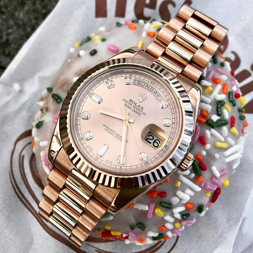 Watch Store «Diamond Club Jewelry Store Miami, Used Rolex Watches Miami», reviews and photos, 36 NE 1st St #154, Miami, FL 33132, USA