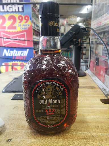 Liquor Store «Village Pump Liquors», reviews and photos, 4901 Greenbelt Rd, College Park, MD 20740, USA