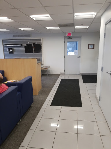 Chevrolet Dealer «Biggers Chevrolet», reviews and photos, 1385 E Chicago St, Elgin, IL 60120, USA