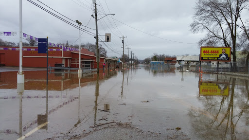 Used Car Dealer «Ohio Motors Inc», reviews and photos, 3700 Kellogg Ave, Cincinnati, OH 45226, USA