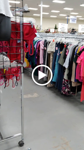Thrift Store «Volunteers of America Thrift Store», reviews and photos, 1135 N Belsay Rd, Burton, MI 48509, USA
