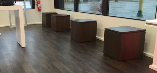 Cell Phone Store «T-Mobile», reviews and photos, 1221 W Lake St #101, Minneapolis, MN 55408, USA