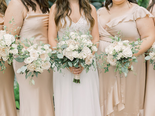 Florist «Carousel Flowers by Shamrock Garden Florist», reviews and photos, 527 S York St, Elmhurst, IL 60126, USA