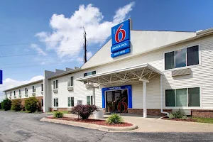 Motel 6 Altoona, IA - Des Moines East image