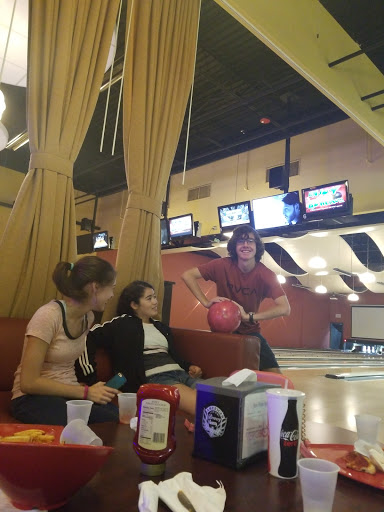 Bowling Alley «Vero Bowl Lanes & Lounge», reviews and photos, 929 14th Ln, Vero Beach, FL 32960, USA