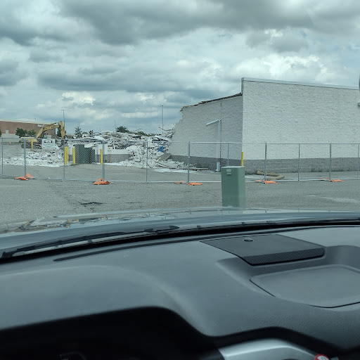 Shopping Mall «Shops at CenterPoint», reviews and photos, 3665 28th St SE, Grand Rapids, MI 49512, USA