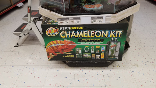 Pet Supply Store «Petco Animal Supplies», reviews and photos, 10190 W McDowell Rd, Avondale, AZ 85323, USA