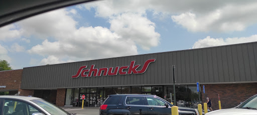 Grocery Store «Schnucks», reviews and photos, 1160 Shackelford Rd, Florissant, MO 63031, USA