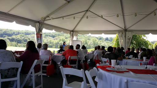 Golf Course «Wintonbury Hills Golf Course», reviews and photos, 206 Terry Plains Rd, Bloomfield, CT 06002, USA