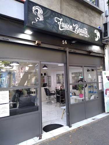 Salón de belleza y barbería " FUSION BEAUTE" (ex VIDA Y BELLEZA)