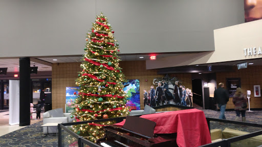 Movie Theater «Emagine Novi», reviews and photos, 44425 West 12 Mile Road, Novi, MI 48377, USA