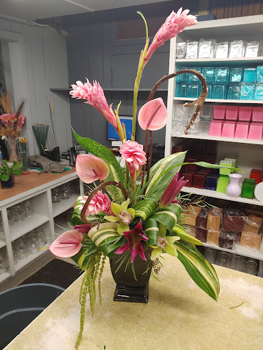 Florist «Olson Florist», reviews and photos, 499 Court St NE, Salem, OR 97301, USA