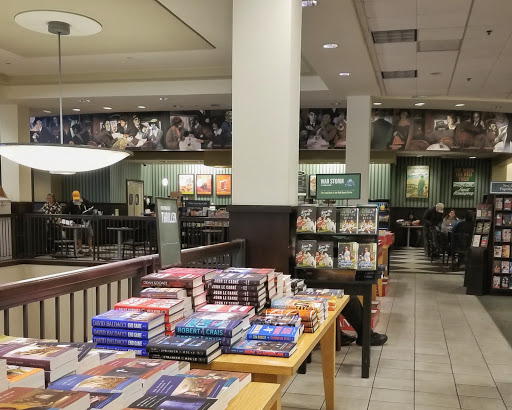 Barnes & Noble image