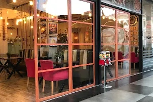Hamur Kız Simit evi Cafe image