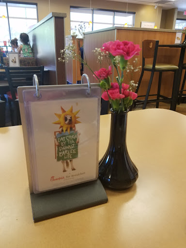 Fast Food Restaurant «Chick-fil-A», reviews and photos, 2081 Harbison Dr, Vacaville, CA 95687, USA