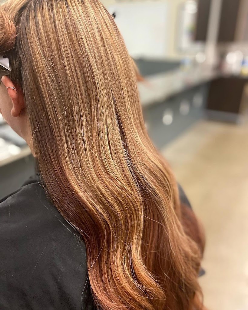 The Studio Salon & Spa 46142