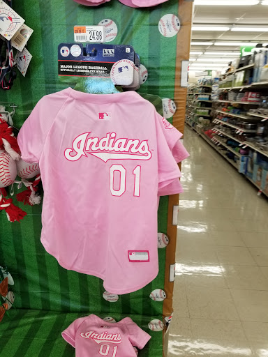 Pet Supply Store «Pet Supplies Plus», reviews and photos, 425 Water St, Chardon, OH 44024, USA