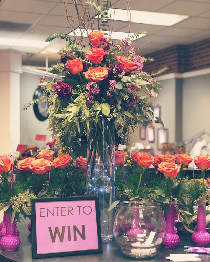 Florist «Kearney Floral Co», reviews and photos, 210 W 21st St, Kearney, NE 68845, USA