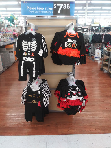 Discount Supermarket «Walmart Central», reviews and photos, 1012 Riley St, Folsom, CA 95630, USA