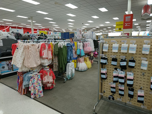 Department Store «Target», reviews and photos, 1400 E Lake Cook Rd, Wheeling, IL 60090, USA