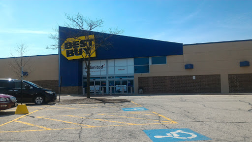 Electronics Store «Best Buy», reviews and photos, 615 E Palatine Rd, Arlington Heights, IL 60004, USA