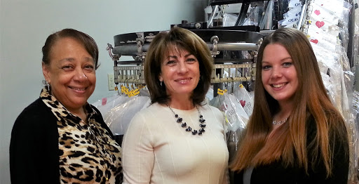 Dry Cleaner «Shaker Square Dry Cleaning & Tailoring», reviews and photos, 13107 Shaker Blvd, Cleveland, OH 44120, USA