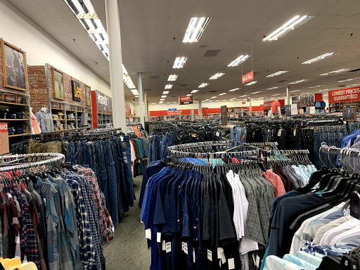 Outlet Store «VF Outlet», reviews and photos, 709 PA-113, Souderton, PA 18964, USA