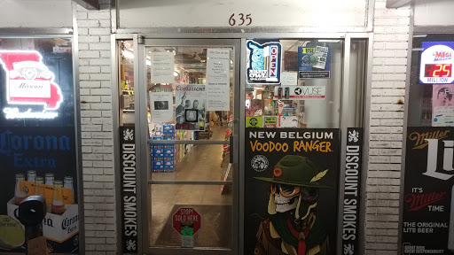 Tobacco Shop «Discount Smokes & Beer», reviews and photos, 635 S Kimbrough Ave, Springfield, MO 65806, USA